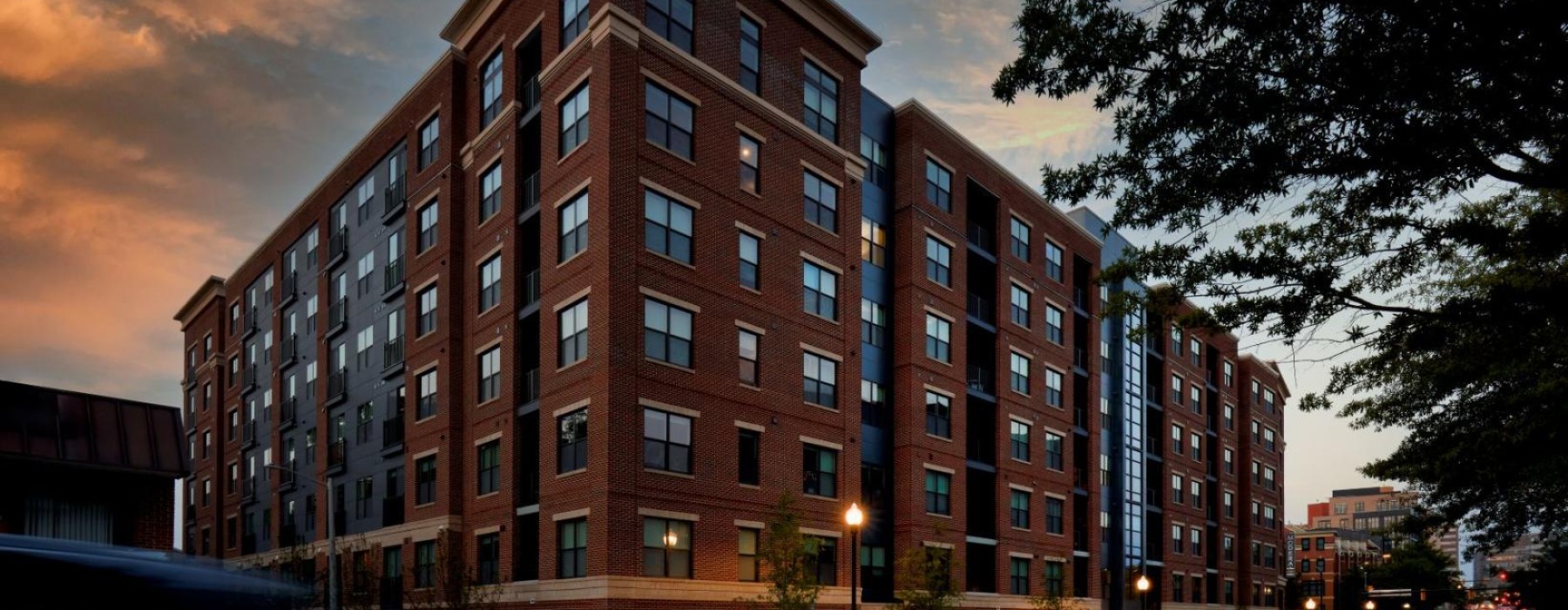 a large building with many windows